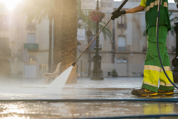 Best Deck Cleaning Services  in White Center, WA